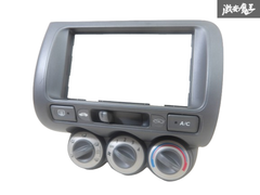 ホンダ純正 GD1 フィット 2007年式 ナビパネル オーディオパネル エアコンスイッチ 縦約11cm×横約18.5cm グレー系 77250-SAA-00 棚2-3-1