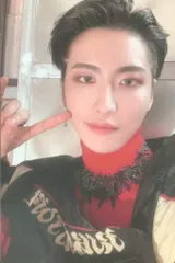 ATEEZ DIGPACK ver. SEONG HWA THE WORLD EP.1:MOVEMENT