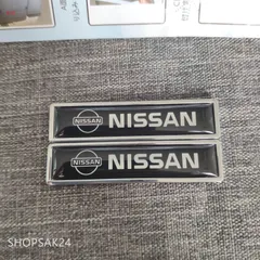 新品 ！高品質！日産 ニッサン Nissan  ロゴ リア サイド トランク エンブレム バッジ シルバー 2枚 メタルステッカー 金属製 両面テープ