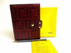 フェンディ FENDI ズッカ レザー ゴールド金具 手帳カバー スモール アジェンダ メンズ レディース 【希少】 【新品同様】