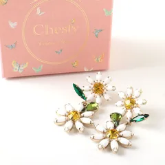 MHR0116 新品未使用 Chesty チェスティ ピアス 箱付き ゴールド×マルチカラー マーガレット 花 フラワーモチーフ アクセサリー