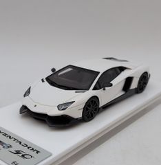 メイクアップ 1／43 ランボルギーニ アベンタドールLP700-4 - メルカリ