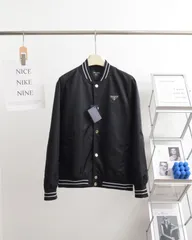 PRADA（プラダ） の春の新モデル パイロットジャケット ベースボールジャケット アウター