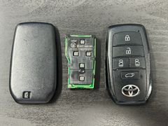 トヨタ　ノア　ヴォクシー　スマートキー　007-AH0195