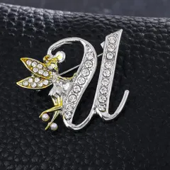 ☆ Uタイプ ☆ イニシャルブローチ pmyxd8150 ブローチ おしゃれ イニシャルブローチ チャーム イニシャル ピンバッジ アクセサリー オシャレ な ピンズ レディース ピン 入学式 入園式 卒業式 卒園式 誕生日 母の日 ギフト 贈り物