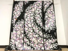平和屋着物●豪華振袖　刺繍　雪輪花文　黒地　金彩　ロング丈　正絹　逸品　AABA8798zg