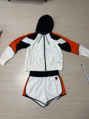 DKNY ウィンドブレーカー アウター + ハーフパンツ セット Sサイズ