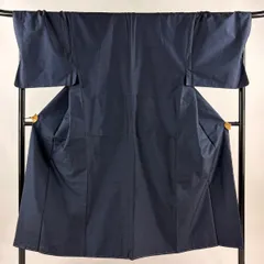 男着物 身丈149cm 裄丈74cm L 袷 アンサンブル 大島紬地 証紙 幾何学模様 紺色 正絹 美品 優品 【中古】