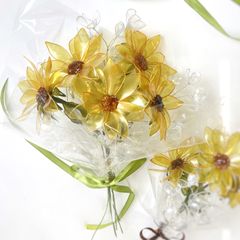 【お得なブーケ】向日葵とかすみ草の大ブーケ　8輪　お得な花束 ウェディング ブライダル ひまわり 夏 映え 推し活