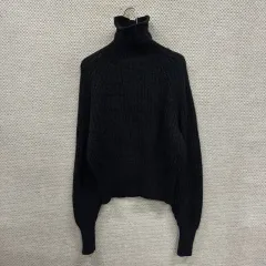 UNIQLO(ユニクロ) LEMAIRE(ルメール) 黒 タートルネック レディース ニット 95 D11279