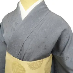 織りの色無地（薄青紫無地）裄68 背紋なし 　正絹美品 織りの色無地（薄青紫無地）裄68 背紋なし 正絹美品 着物 (