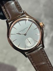 LAURENT FERRIER(ローランフェリエ) クラシック マイクロローター シルバー 【2025年1月印】【極美品】【LCF004.R5.GR1】