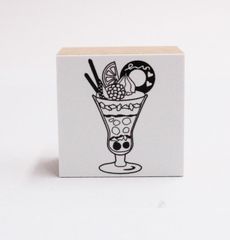 パフェ　カフェはんこ