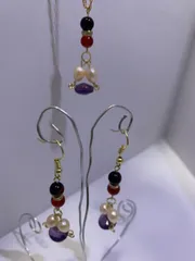 天然石アクセサリー　レッドタイガーアイ　カーネリアン　ピンクパール　ピアスとネックレスのセット①