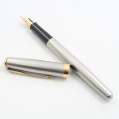 Parker ソネット 万年筆 パールホワイト⭐︎未使用品⭐︎ Parker ソネット 万年筆 パールホワイト⭐︎未使用品⭐︎