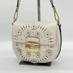 【美品】FURLA クラブミニ フラワーモチーフ ショルダーバッグ 斜めがけ