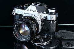 Canon AE-1 [完動品] FD 50mm F1.4 S.S.C. 露出計 動作