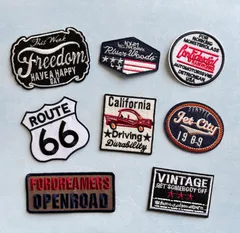 11241★ビンテージ風英字ロゴアイロンワッペン8枚