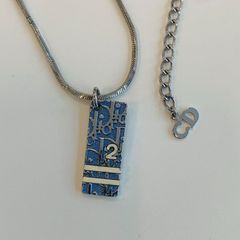 Dior　ネックレス　：