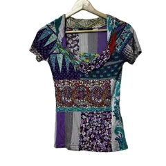 【ETRO】ペイズリープリントカットソー Tシャツ Vネック 40 半袖 2025年最新】Etro レディース 半袖(Tシャツ) Tシャツ