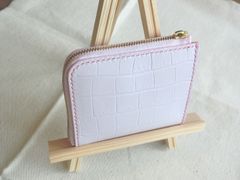 ピンクのかわいいL型ファスナーお財布