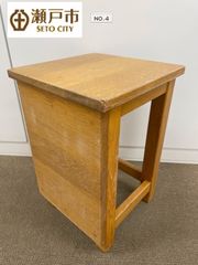 【図工室の木製椅子】No.4