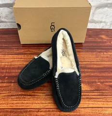 ほぼ未使用　UGG  アグ　ムートン　アンスレー モカシン  ローファー　23㎝ UGG Australia モカシン ugg アグ アンスレー ANSLEY スリッポン