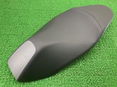 新車外し新品未使用美品ADV160ホンダ純正ノーマルダブルシート 
