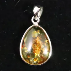 天然琥珀　バルティックアンバー 16mm ペアシェイプ ペンダントトップ 1.50g 【榎本通商50626】