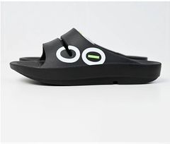 新品 未使用 OOFOS ウーフォス スポーツサンダル ビーチサンダル リカバリーサンダル 疲労軽減