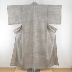 夏着物 色無地 グレーベージュ 砂色 ぼかし色無地 絽 広衿 落款入り 正絹 一つ紋 違い鷹の羽紋 夏用 仕立て上がり 身丈150cm