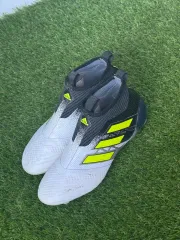 アディダス　ピュアコントロール　FG/AG 25.5 アディダス ピュアコントロール FG/AG 25.5 国内4月1日発売予定