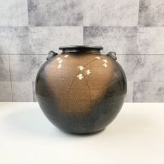 【加茂市のまだまだ使えるもの】焼き物 信楽焼？ 花瓶 花器 フラワーベース 花絵柄 高級感