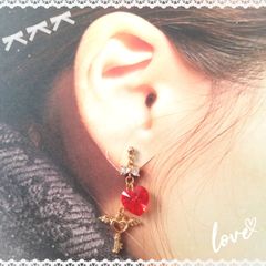 ☆ハートの鍵ライトシャム　ピアス☆