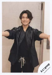 【中古】生写真(STARTO) Aぇ! group/正門良規/膝上/「Aぇ! group Debut Tour ～世界で1番AぇLIVE～」グッズオフショット/公式生写真