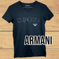 アルマーニ　黒Tシャツ