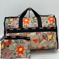 5185　LeSportsac レスポートサック　ラージウィークエンダー　ボストンバッグ　ショルダーバッグ　肩がけ　斜めがけ　クロスボディ　ハンドバッグ　トートバッグ　ナイロン　レディース　旅行　大容量　総柄