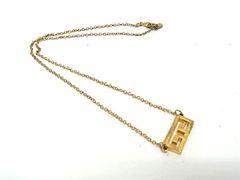 【美品】PRADA プラダ カデナ ゴールドチャーム 南京錠 美品】PRADA プラダ カデナ ゴールドチャーム 南京錠 - メルカリ