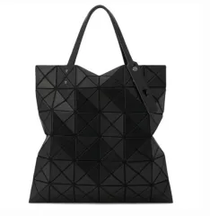 ◉BAOBAO バオバオ イッセイミヤケ ルーセント トートバッグ　　購入紙袋付 ISSEY MIYAKE イッセイミヤケ BAOBAO バオバオ ルーセント PVC