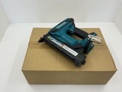 充電式面木釘打機　マキタ18VモデルFN350D 本体のみ中古品