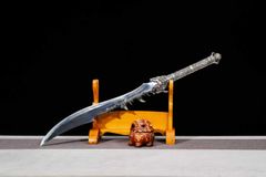 『龍牙 牛尾刀』武術刀（全長 90cm）｜高性能マンガン鋼製｜アルミニウム軽量柄｜伝統曲刃デザイン 刀装具　稽古用 美術刀　刀装具 模擬刀 日本刀 模造刀 鑑賞用 OSPLAY 装飾用”“非実戦