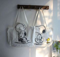 SNOOPY スヌーピー  PEANUTS ピーナッツ トートバッグ A4収納可能 ファッション  通学バッグ ショルダーバッグ