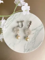 雪の結晶イヤリング/ピアス