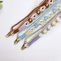 マクラメフラワー編みスマホショルダー　スマホショルダー  長さ調整可能　肩掛け　落下防止　携帯　楽ちん　花　フラワー編み　手編み　ハンドメイド　手作りもの　ブルー　パープル　サーモンピンク　プレゼント　女性