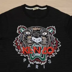 KENZO トラ刺繍 ブラックパーカー 美品 即完売】KENZO パーカー タイガー刺繍 プルオーバー L 黒