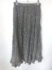 ◇ LOWRYS FARM ローリーズファーム 花柄 ロング丈 フレア スカート サイズF ブラック ホワイト レディース E  【1406050063955】