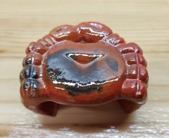 【逢絢亭・新品】茶道具 蓋置 楽焼 赤楽 蟹の形 川嵜和楽 共箱入り