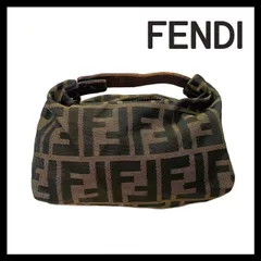 Fendi FFロゴポーチ　バニティ FENDIのフリマアイテム一覧