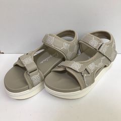 Anne Coquine　アンコキーヌ　幅が調整できるストラップサンダル　ベージュモノグラム　M23～23.5?p　タ
