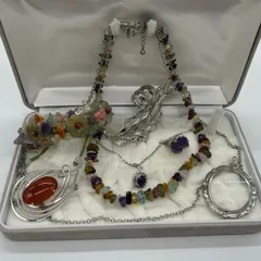 希少 遺品整理 生前整理 アクセサリーまとめ売り silver刻印 ネックレス ブレスレット ブローチ 指輪 ルーペ 天然石 瑪瑙 メノウ アメジスト 一点物 ハンドメイド A25B(T)21